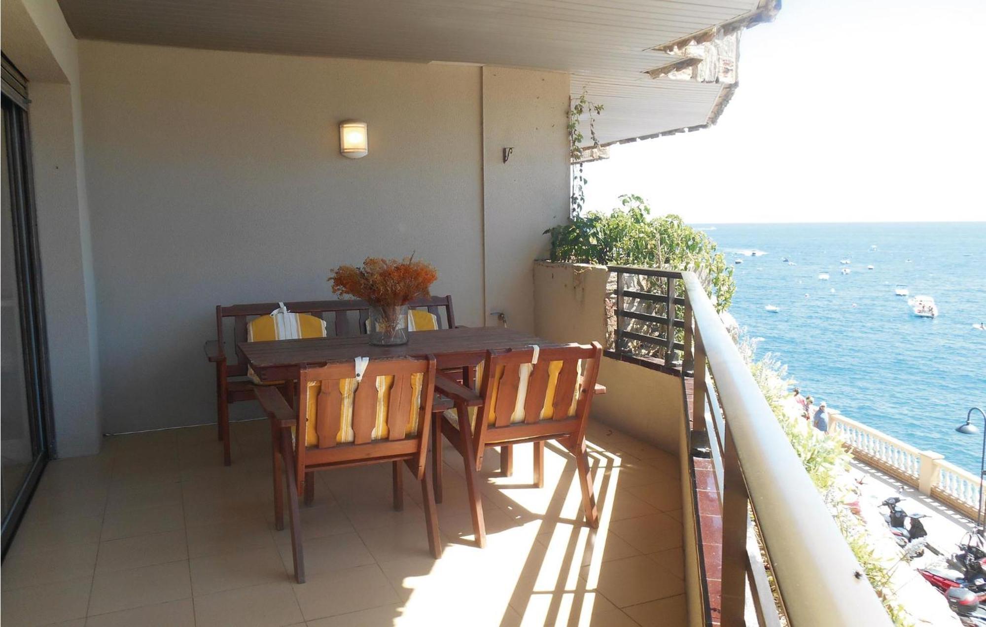 3 Bedroom Gorgeous Apartment In Tossa De Mar Dış mekan fotoğraf