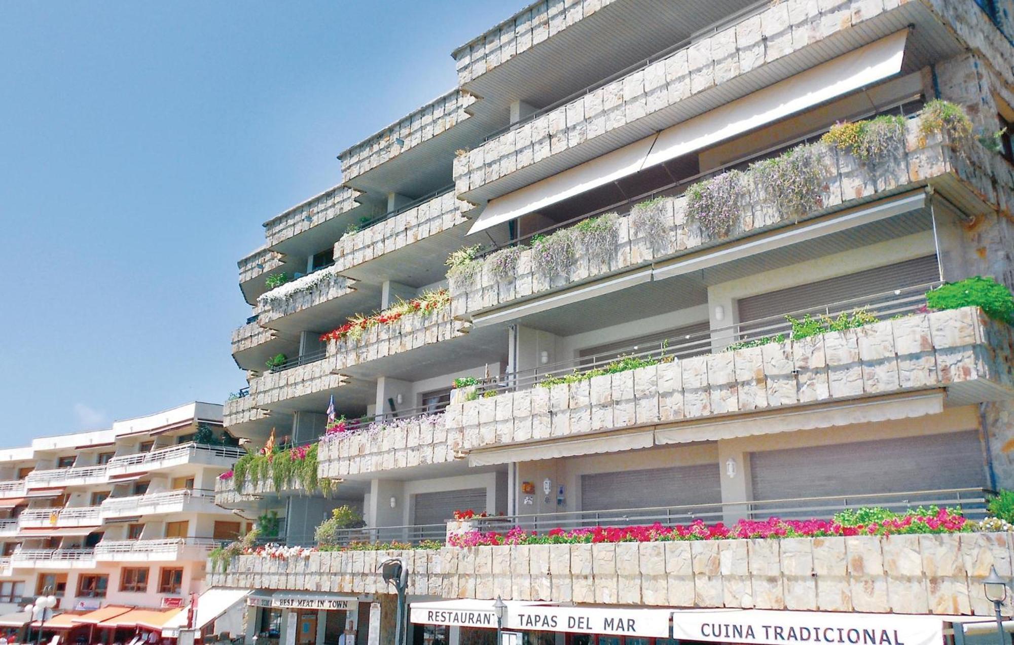 3 Bedroom Gorgeous Apartment In Tossa De Mar Dış mekan fotoğraf
